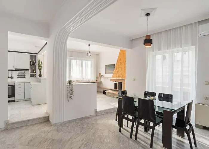 Holiday home Chania 4 Bd Maisonette- Sea & Nature Views By μρs Chania (Crete)